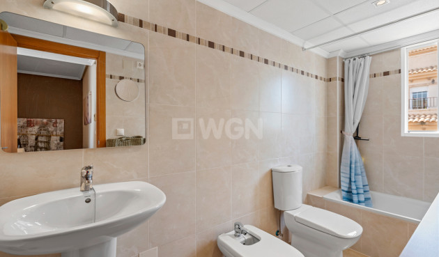 Resale - Townhouse - San Miguel de Salinas - Inland