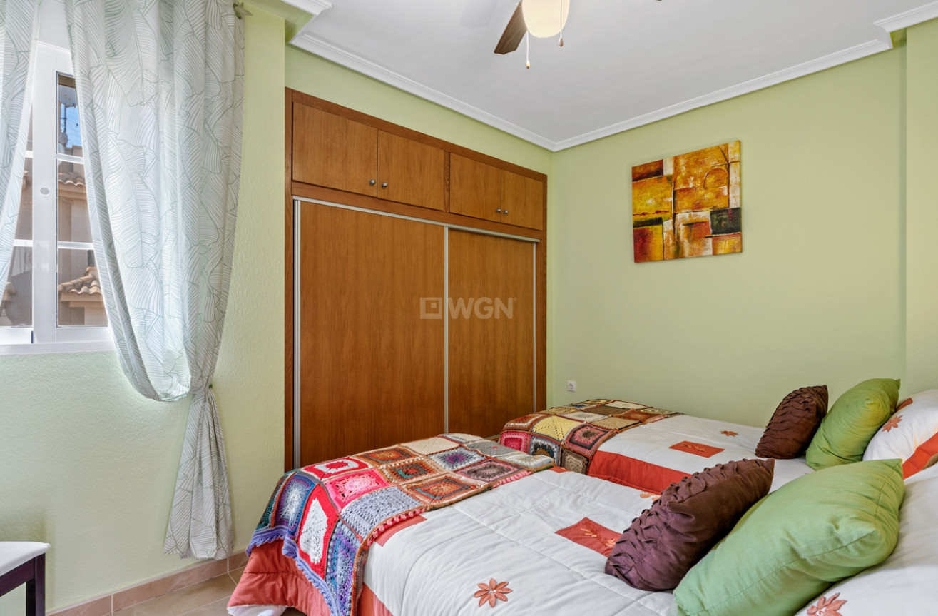 Resale - Townhouse - San Miguel de Salinas - Inland