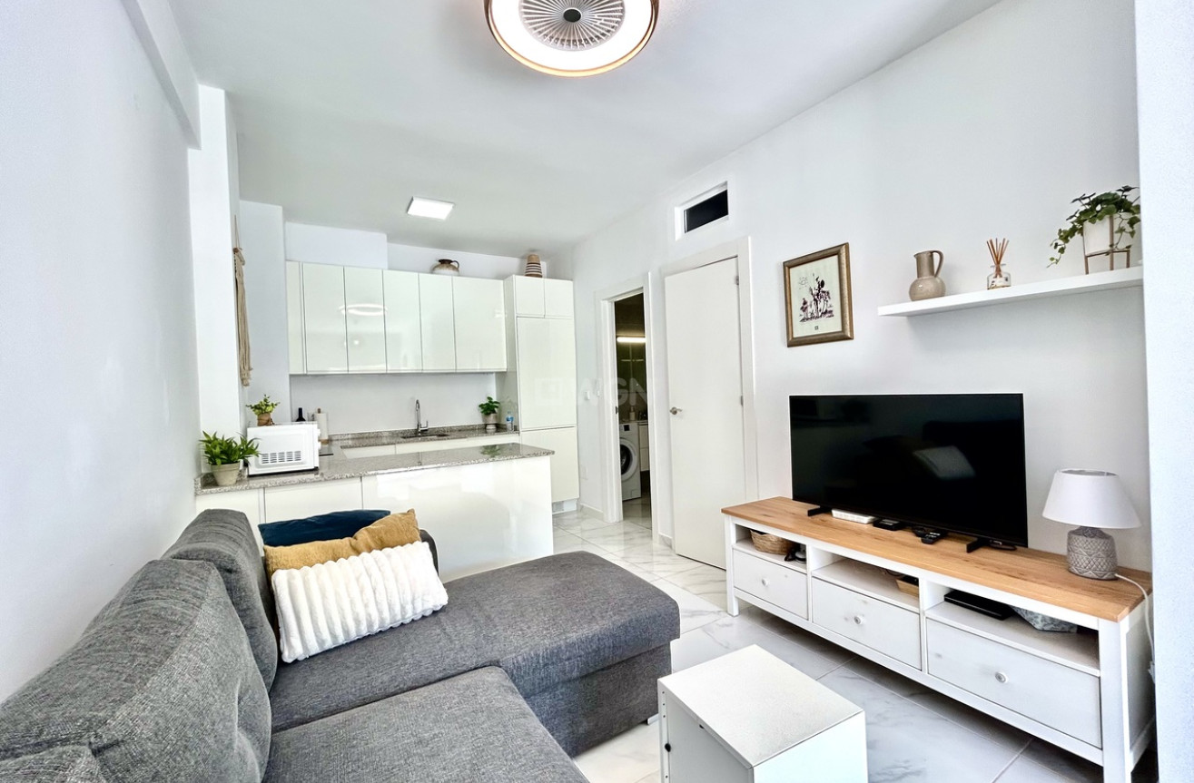 Resale - Apartment / flat - La Zenia - Costa Blanca