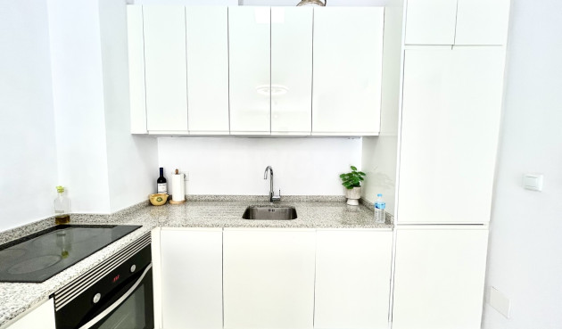 Resale - Apartment / flat - La Zenia - Costa Blanca