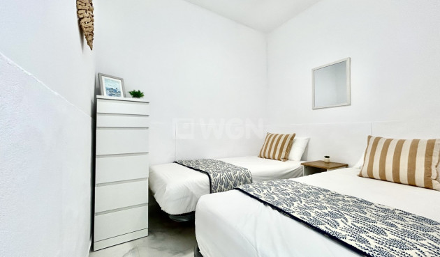 Resale - Apartment / flat - La Zenia - Costa Blanca