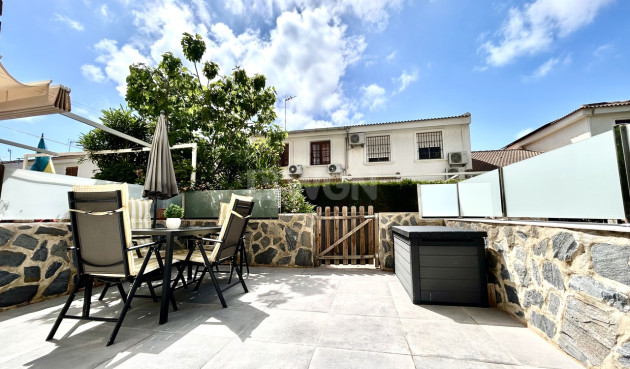 Resale - Apartment / flat - La Zenia - Costa Blanca