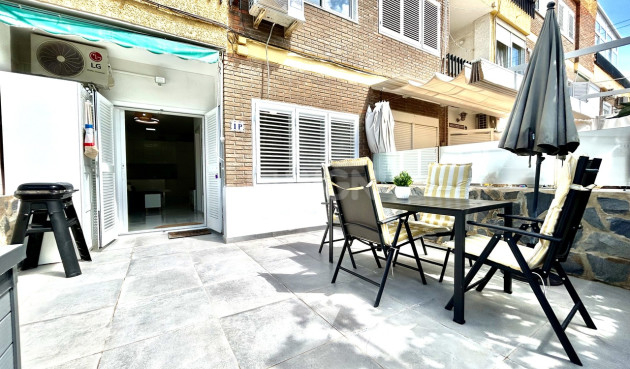 Resale - Apartment / flat - La Zenia - Costa Blanca