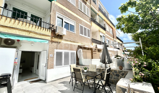 Resale - Apartment / flat - La Zenia - Costa Blanca