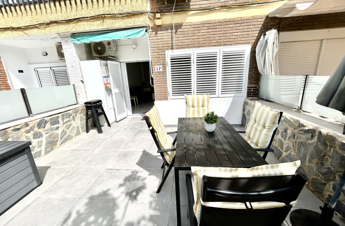 Resale - Apartment / flat - La Zenia - Costa Blanca