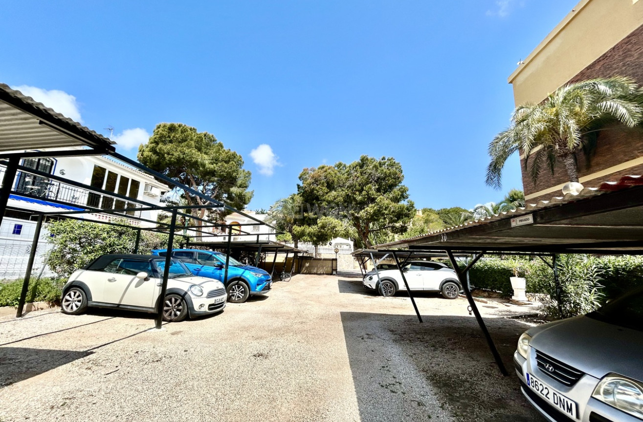 Resale - Apartment / flat - La Zenia - Costa Blanca