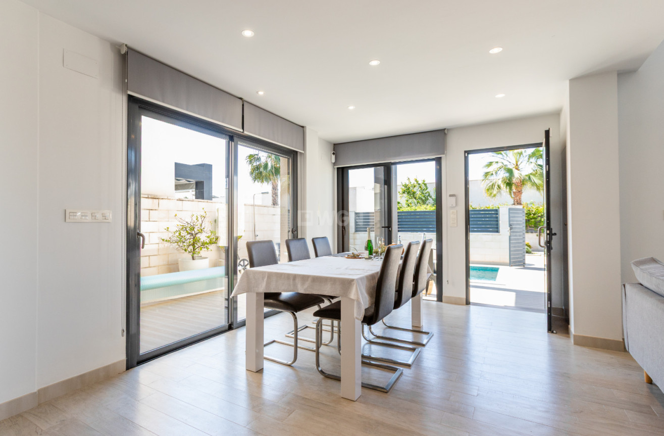 Wiederverkauf - Villa - Rojales - Inland