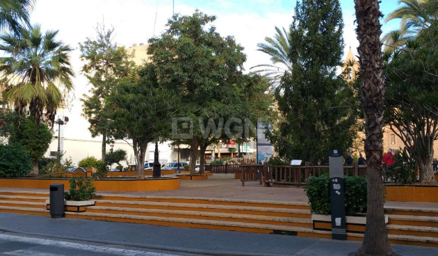 Odsprzedaż - Mieszkanie w bloku - Torrevieja - Costa Blanca