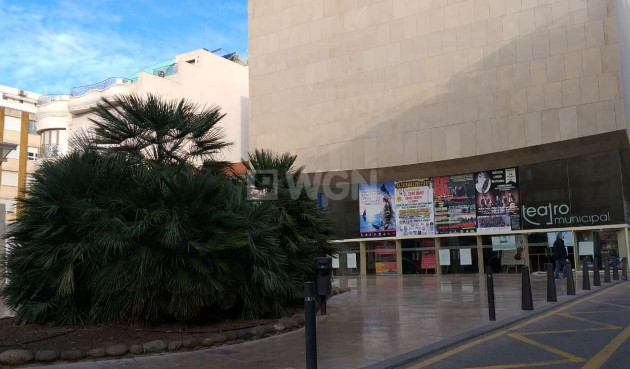 Odsprzedaż - Mieszkanie w bloku - Torrevieja - Costa Blanca