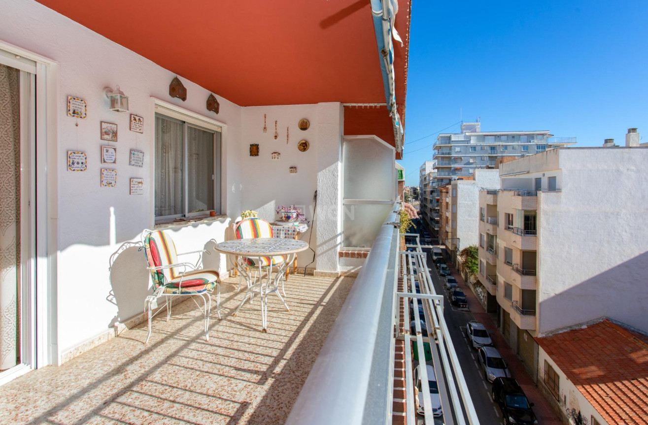 Odsprzedaż - Daszek - Torrevieja - Playa del Cura