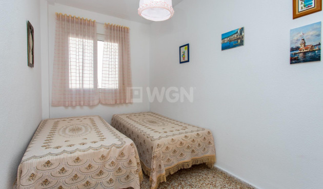 Odsprzedaż - Daszek - Torrevieja - Playa del Cura