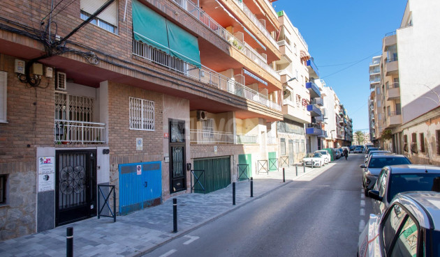 Odsprzedaż - Daszek - Torrevieja - Playa del Cura