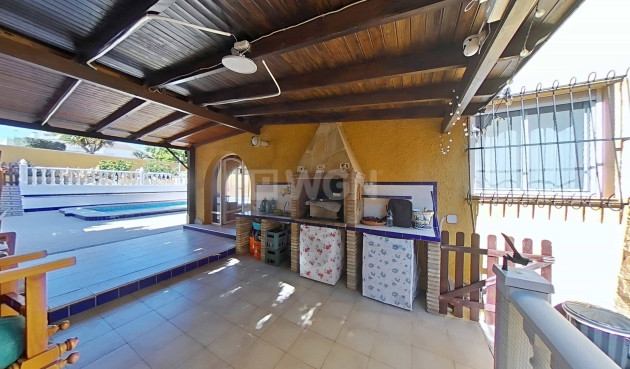 Wiederverkauf - Villa - Torrevieja - Los Balcones