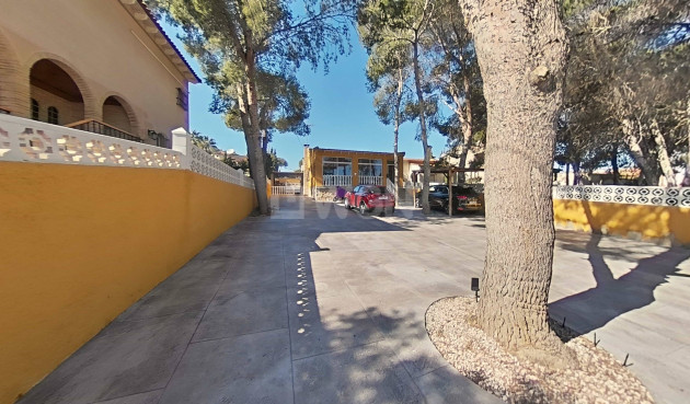 Wiederverkauf - Villa - Torrevieja - Los Balcones