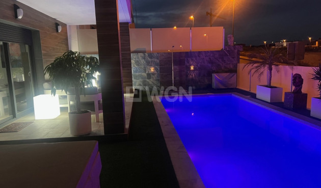 Reventa - Villa - Los Montesinos - Costa Blanca