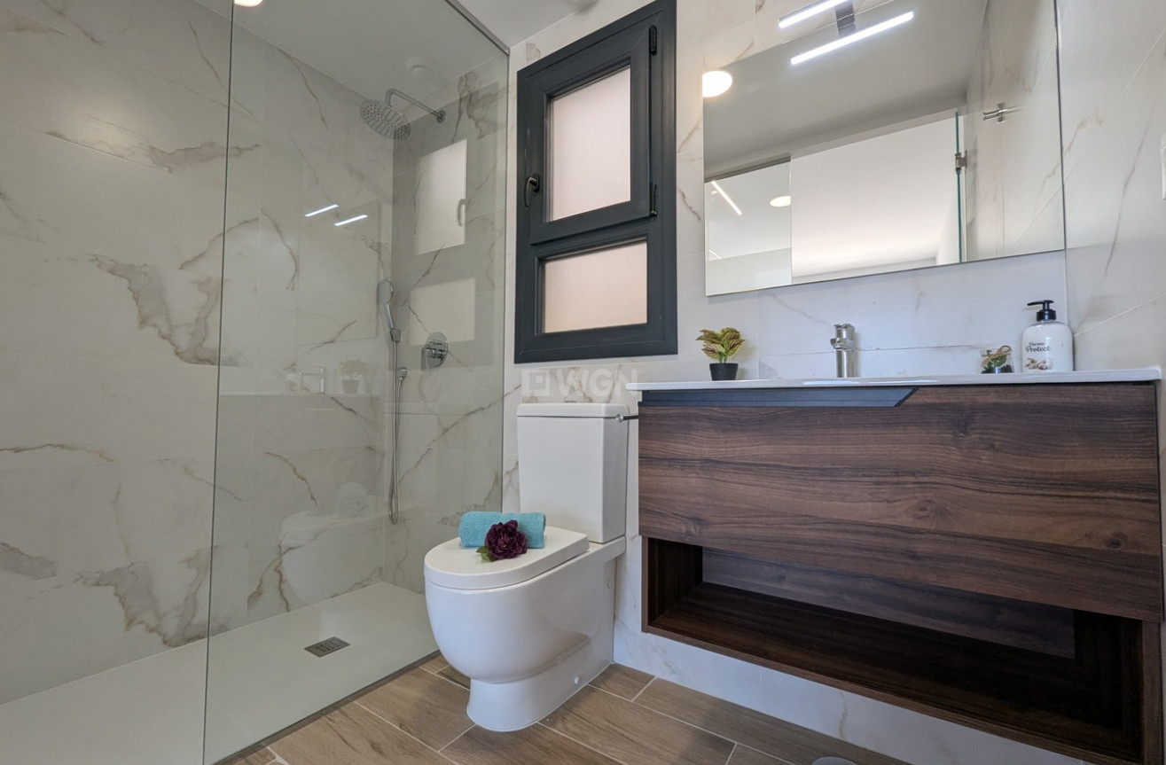 Odsprzedaż - Daszek - Villamartin - Costa Blanca