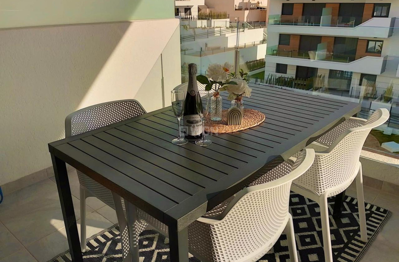 Reventa - Apartamento / piso - Villamartin - Costa Blanca