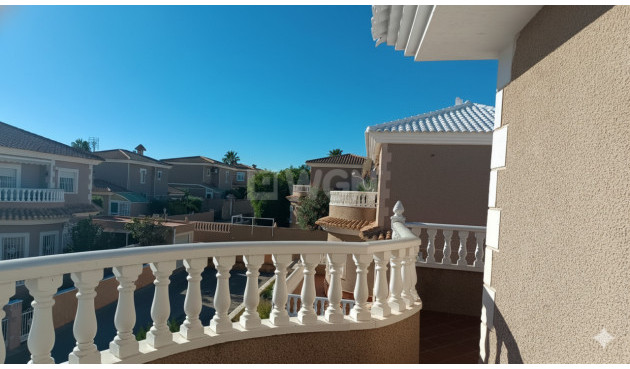 Reventa - Villa - Los Altos - Costa Blanca