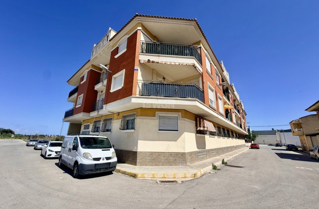 Odsprzedaż - Mieszkanie w bloku - Dolores - Costa Blanca