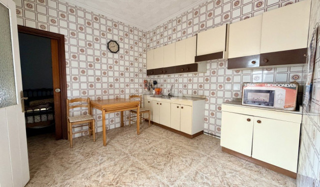 Resale - Apartment / flat - Torrevieja - Costa Blanca