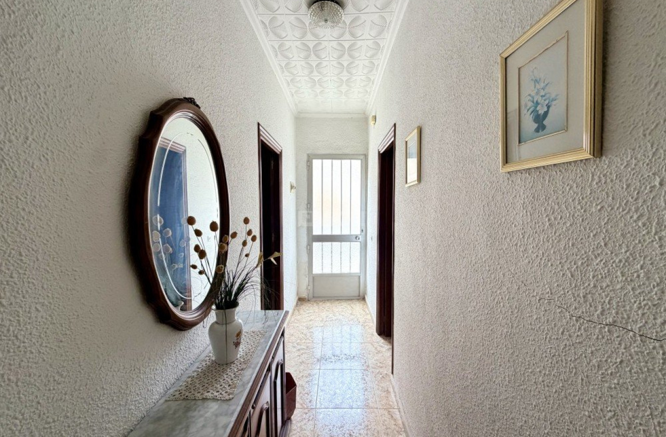 Resale - Apartment / flat - Torrevieja - Costa Blanca