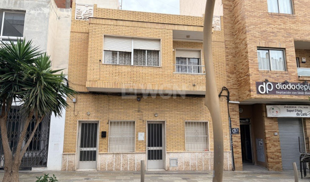 Resale - Apartment / flat - Torrevieja - Costa Blanca