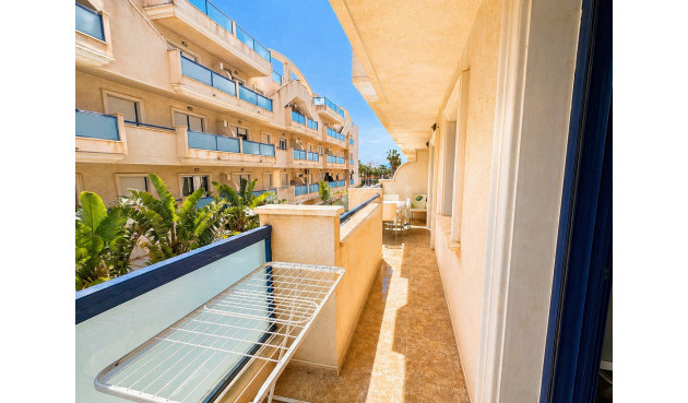 Odsprzedaż - Mieszkanie w bloku - Orihuela Costa - Costa Blanca