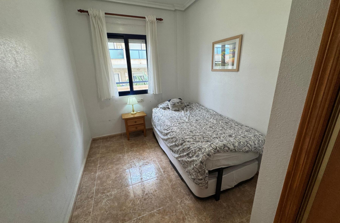 Odsprzedaż - Mieszkanie w bloku - Orihuela Costa - Costa Blanca