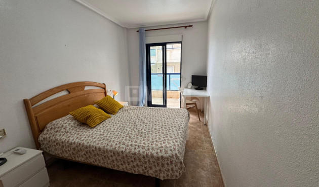 Odsprzedaż - Mieszkanie w bloku - Orihuela Costa - Costa Blanca