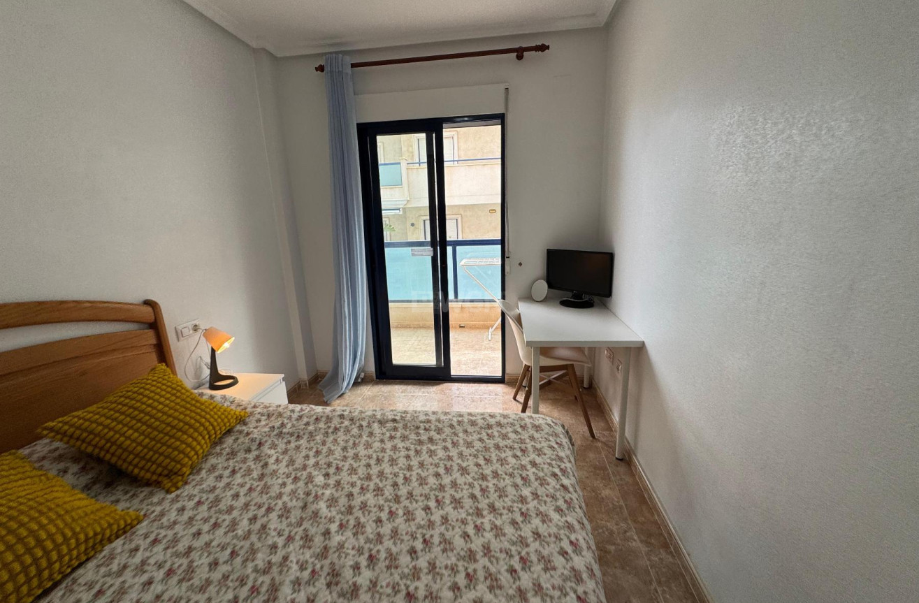 Odsprzedaż - Mieszkanie w bloku - Orihuela Costa - Costa Blanca