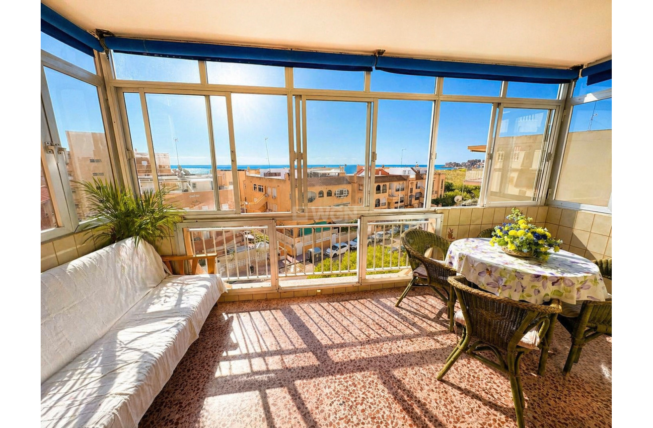Odsprzedaż - Mieszkanie w bloku - Torrevieja - Costa Blanca