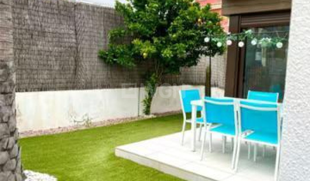 Wiederverkauf - Villa - Orihuela Costa - Costa Blanca