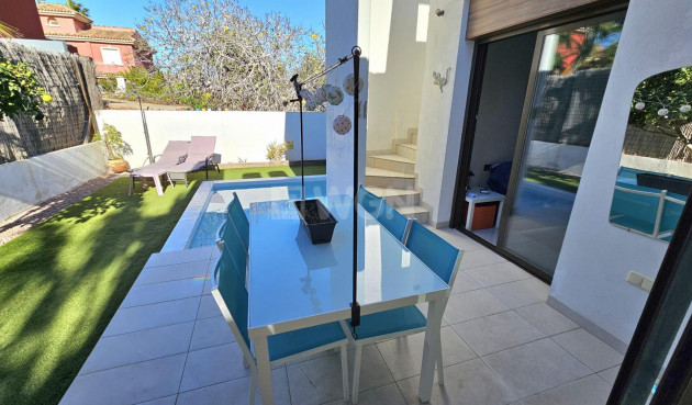 Wiederverkauf - Villa - Orihuela Costa - Costa Blanca
