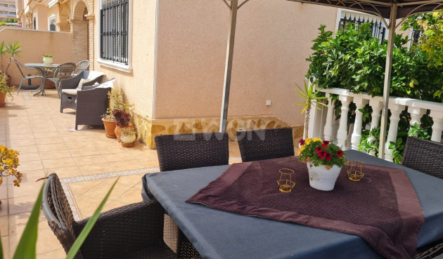 Wiederverkauf - Villa - Orihuela Costa - Costa Blanca