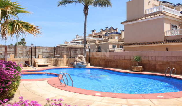 Wiederverkauf - Villa - Orihuela Costa - Costa Blanca