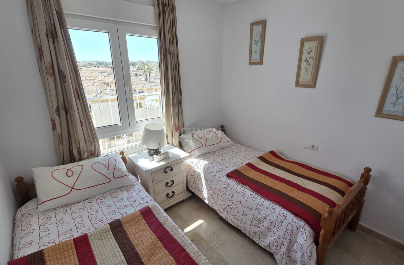 Odsprzedaż - Mieszkanie w bloku - Villamartin - Costa Blanca