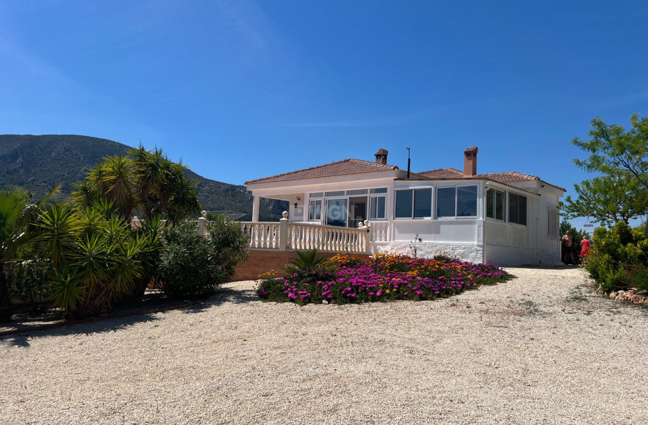 Wiederverkauf - Villa - La Romana - Inland