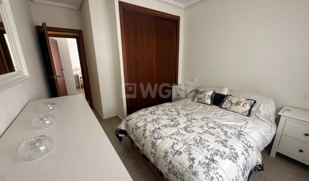 Odsprzedaż - Mieszkanie w bloku - Torrevieja - Costa Blanca