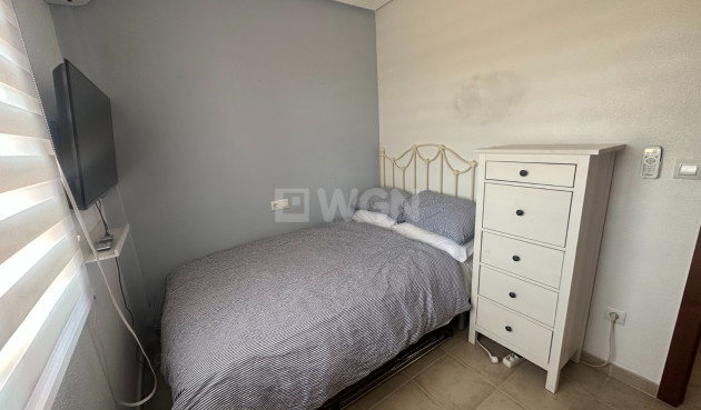 Odsprzedaż - Mieszkanie w bloku - Torrevieja - Costa Blanca