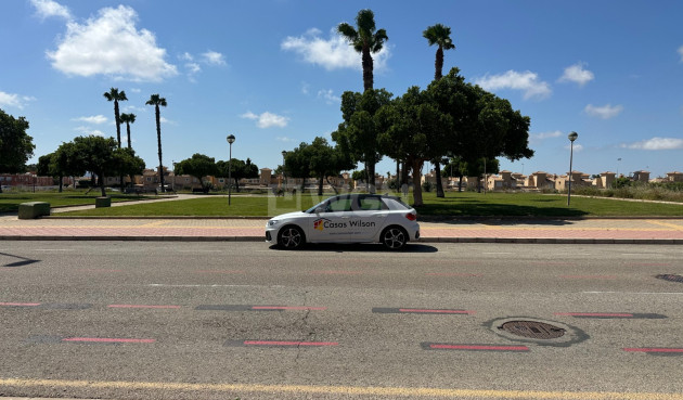 Odsprzedaż - Mieszkanie w bloku - Torrevieja - Costa Blanca
