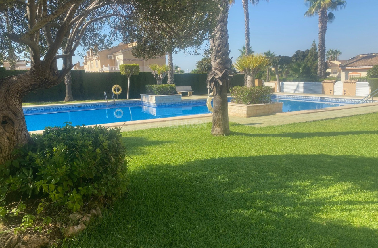 Odsprzedaż - Kamienica - Ciudad Quesada - Costa Blanca