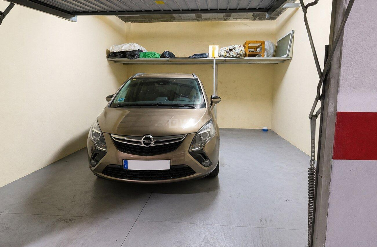Odsprzedaż - Mieszkanie w bloku - Torrevieja - Habaneras