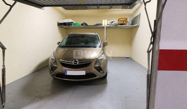 Odsprzedaż - Mieszkanie w bloku - Torrevieja - Habaneras