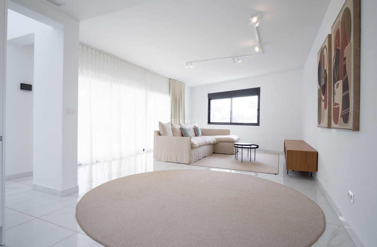 Odsprzedaż - Villa - Torrevieja - La Valeta