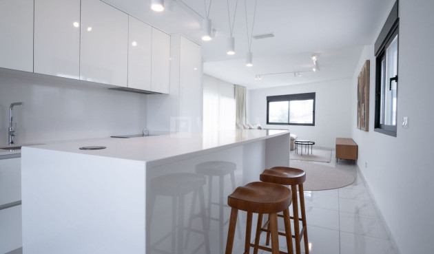 Odsprzedaż - Villa - Torrevieja - La Valeta