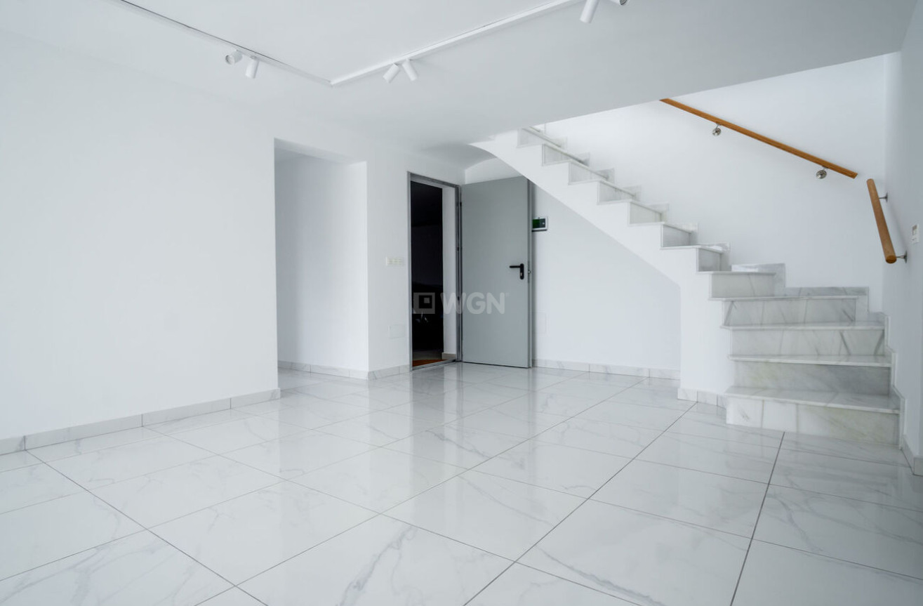 Odsprzedaż - Villa - Torrevieja - La Valeta