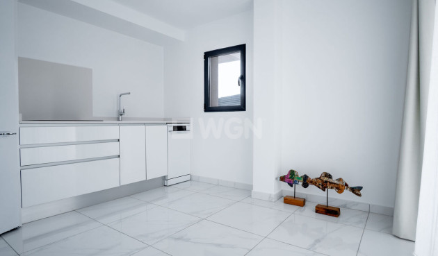 Odsprzedaż - Villa - Torrevieja - La Valeta