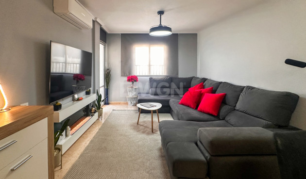 Odsprzedaż - Mieszkanie w bloku - Torrevieja - Costa Blanca