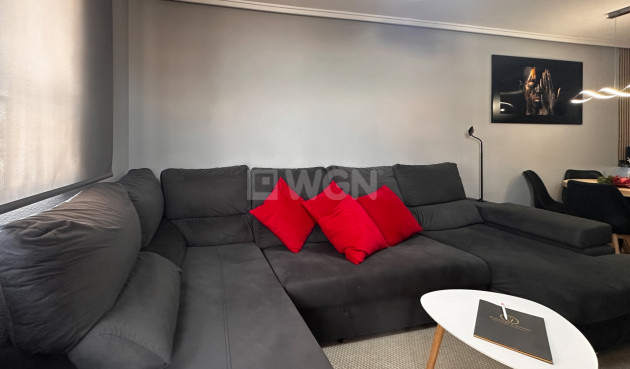 Odsprzedaż - Mieszkanie w bloku - Torrevieja - Costa Blanca