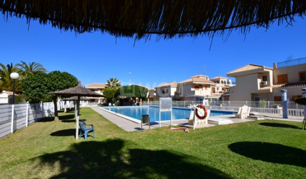 Odsprzedaż - Mieszkanie w bloku - Orihuela Costa - Costa Blanca